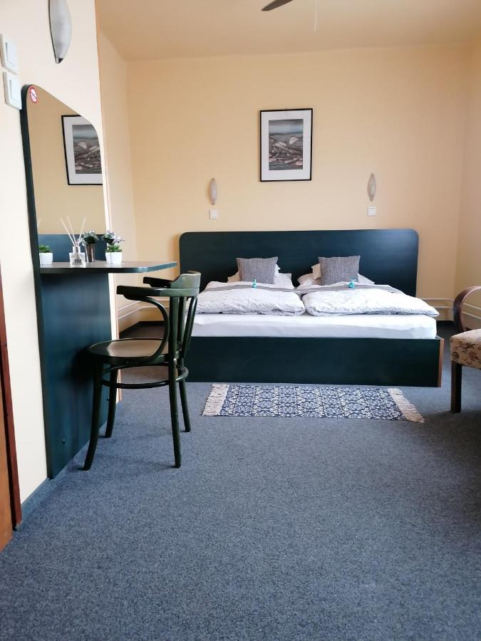 Bianco Lägenhet Sopron Exteriör bild
